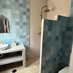 La Casa De Mama 3*