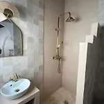 La Casa De Mama