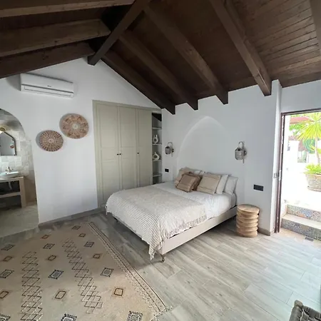 La Casa De Mama Μαρμπέλλα